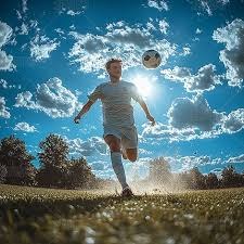 自由式滑雪空中技巧世界杯：中国队包揽个人项目金银牌